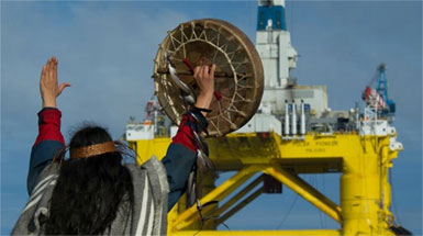 Shell Greenpeace smaller